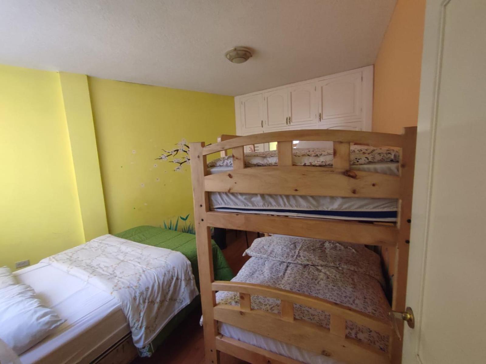 Mayra'S Apartments And Spanish School Baños Eksteriør bilde