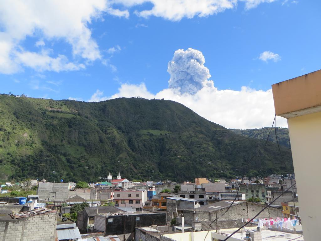 Mayra'S Apartments And Spanish School Baños Rom bilde